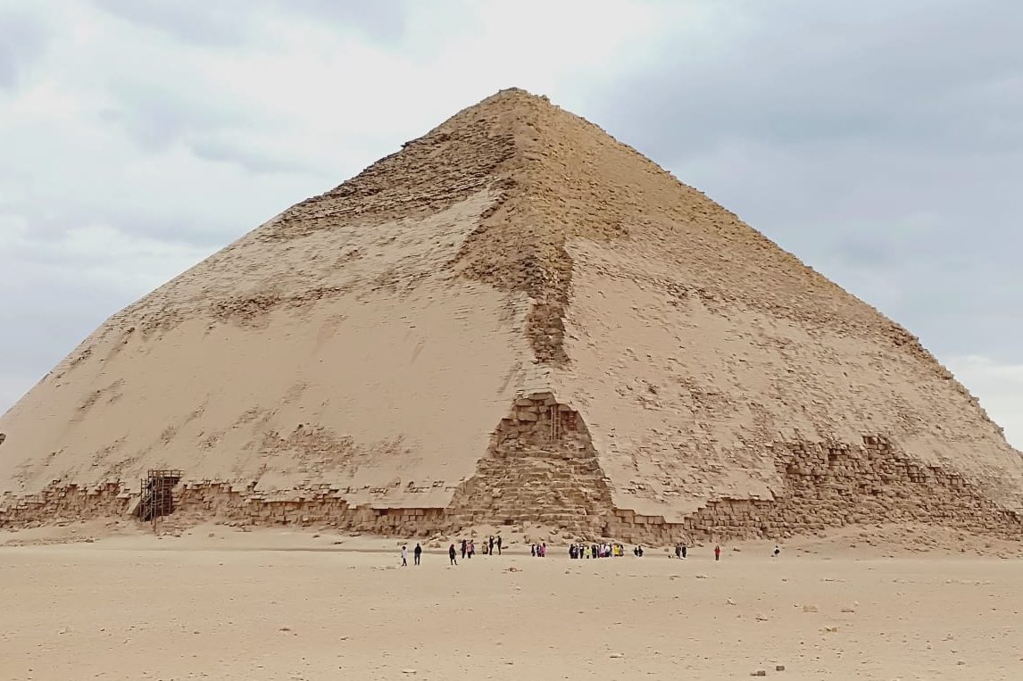 pyramids Saqqara2